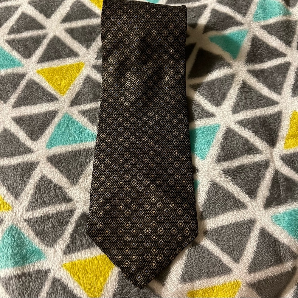 tie